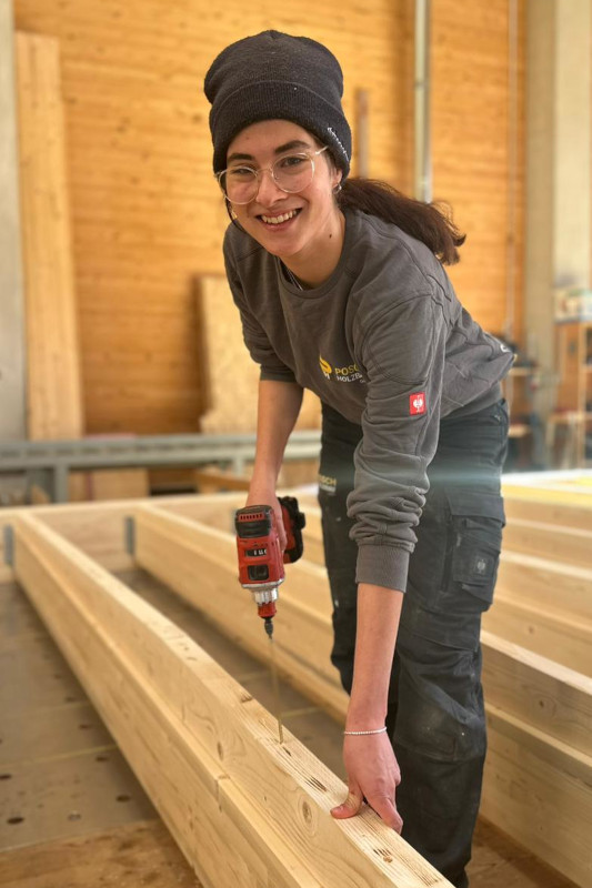 Posch Holzbau GmbH - Tirol, Volders - Sophie Monitzer - Bauen mit Holz - 1994